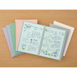 Midori Cuaderno de anillas con puntos de color púrpura — foto 7