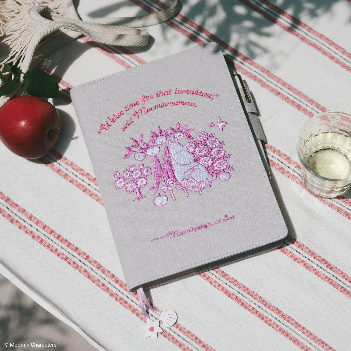 Cubierta para agenda Moomin — My Yard (Pink Gray) — Tamaño A5 Cousin — foto 1
