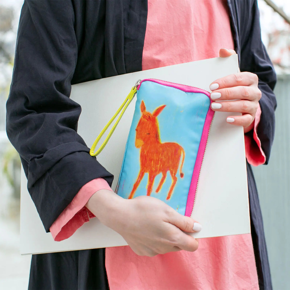 Organizador Ryoji Arai — I’ll listen to you anytime, says the donkey. — Bolsa de cajón pequeña — foto 1