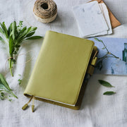 Cubierta para agenda Leather - Sage Green - A5 Cousin Size — foto 1