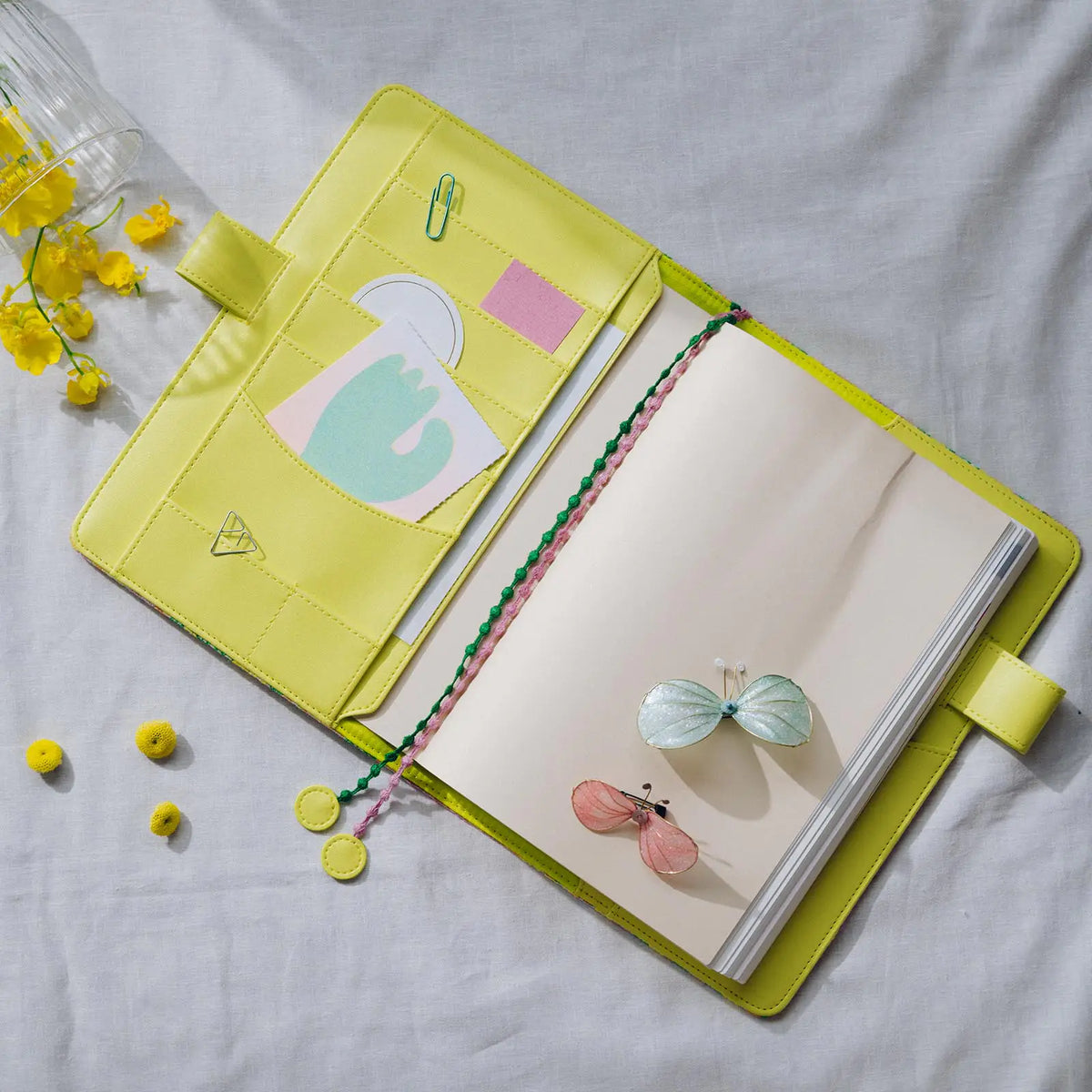 Cubierta para agenda minä perhonen — skyful (Yellow) — A5 Cousin Size — foto 2