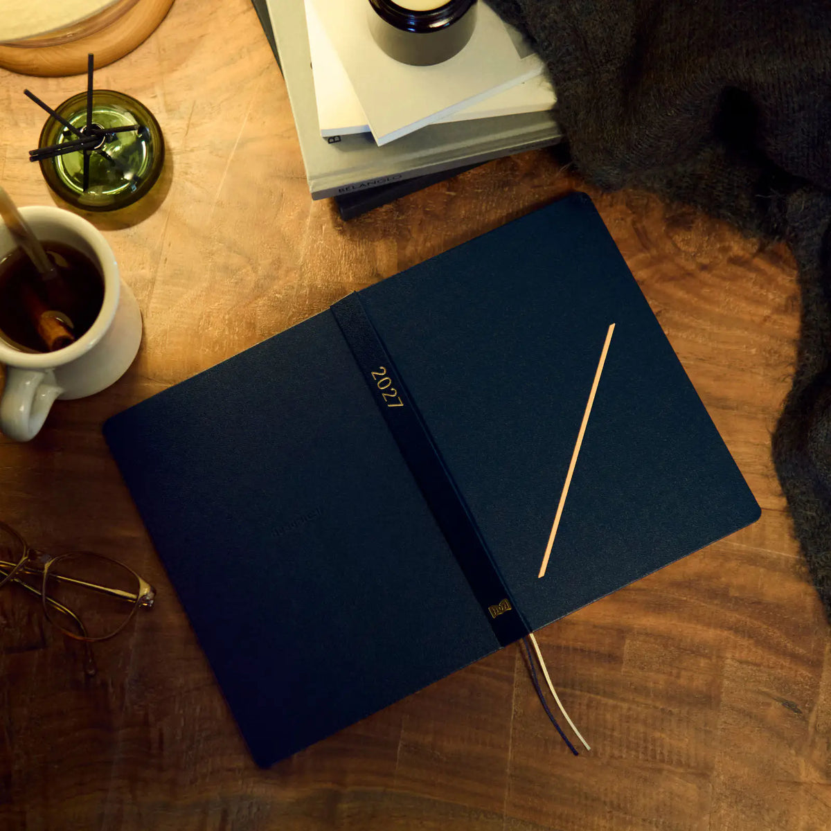Agenda Slash (Navy) — HON A5 Tamaño Diario — foto 2