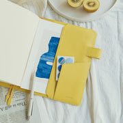 Cubierta para agenda Leather — Brilliant Yellow — A5 Cousin Size — foto 2