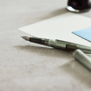 Papelería y accesorios Kakimori x TSUKI no IRO — Frost Estilográfica (EF) / Rollerball Pen — foto 2