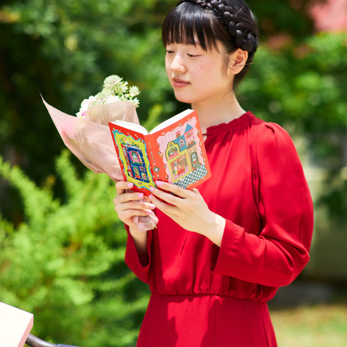 Agenda Yumi Kitagishi — White Cat and Rabbit’s Tea Room — HON — foto 3