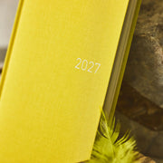 Agenda Colors — Canaria Yellow — Weeks Mega Hardcover Book — foto 3