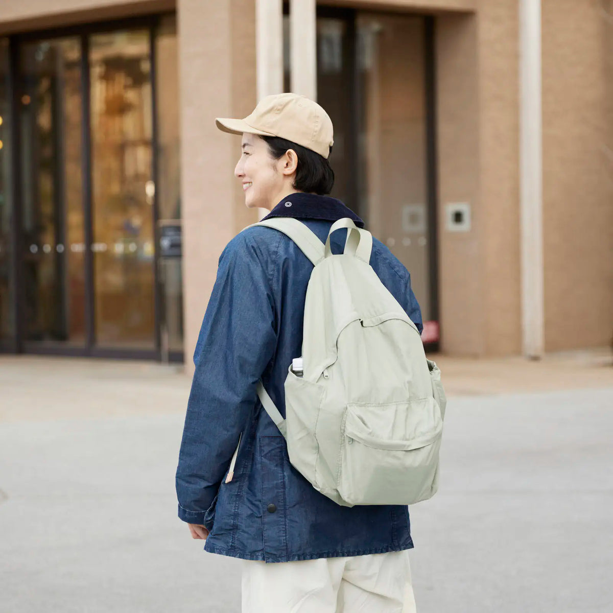 Organizador Olive Beige — Mochila plegable — foto 3