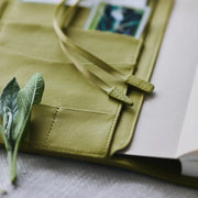 Cubierta para agenda Leather - Sage Green - A5 Cousin Size — foto 4