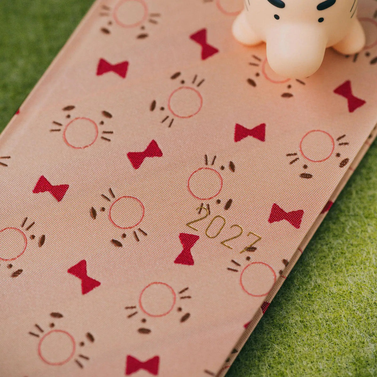 Agenda MOTHER — Mr. Saturn Pattern — Semanales Hobonichi Techo — foto 4