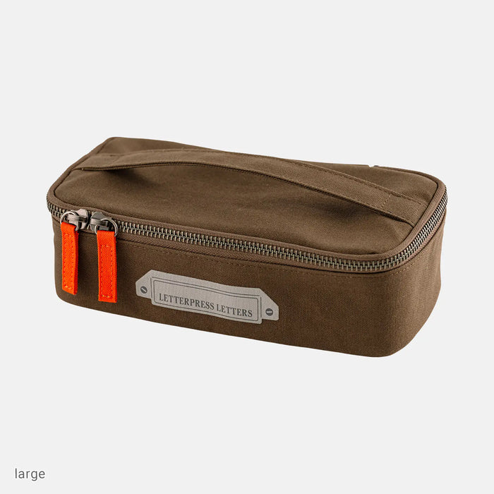 Bolsa del cajón de un entusiasta de la imprenta de relieve — foto 20
