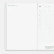 Agenda Hobonichi Techo 2027 English Cousin Book — Tamaño A5 / Diaria / Inicio en enero / Inicio en lunes — foto 3